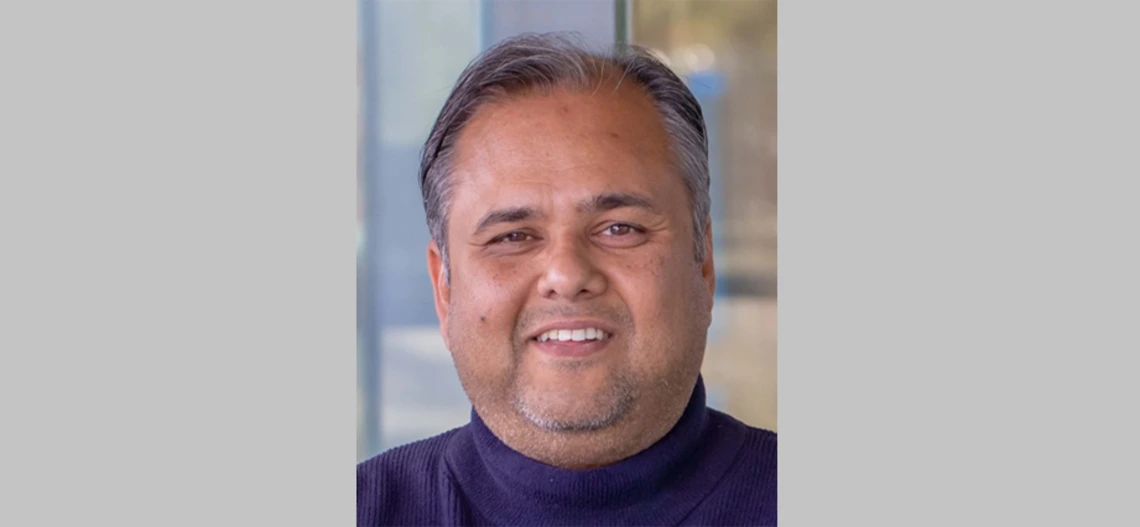 A portrait of Amit Ashok