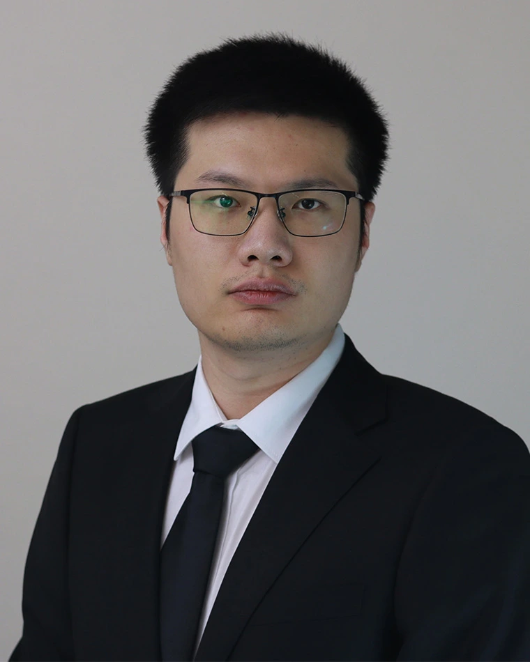 Qingzhao Zhang