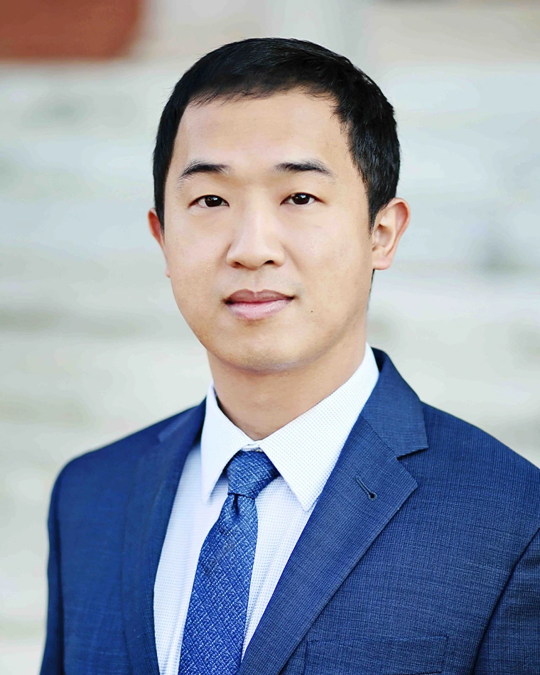 Xiaolong Ma headshot